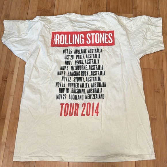 The Rolling Stones 2014 Tour Tshirt - Picture 4 of 4